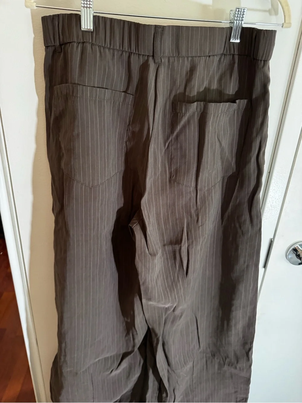 ZARA Pleated Flowy Pinstripe Pants in Brown NWOT - Picture 7 of 7